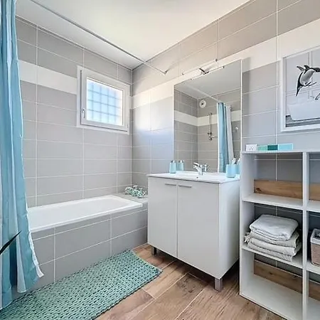 Fleur De Camargue Apartament *