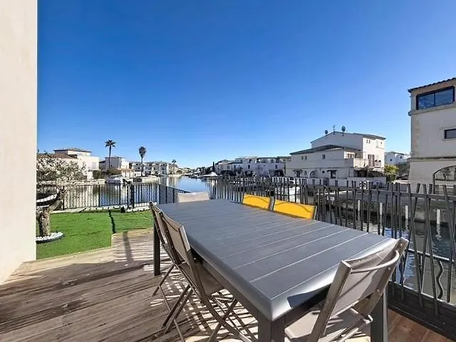 Fleur De Camargue דירה *