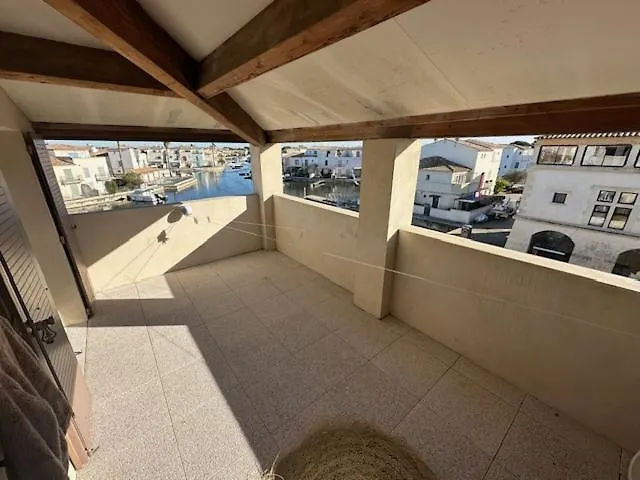 Fleur De Camargue * איגוס-מורטס