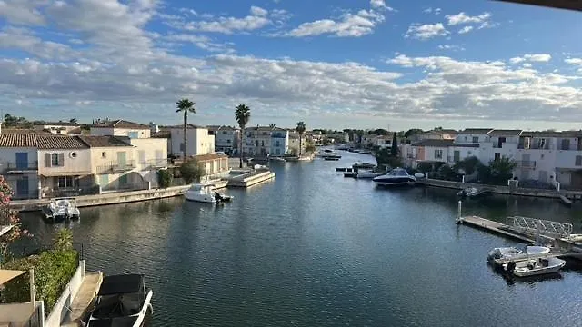 Fleur De Camargue איגוס-מורטס