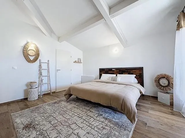 Fleur De Camargue דירה *